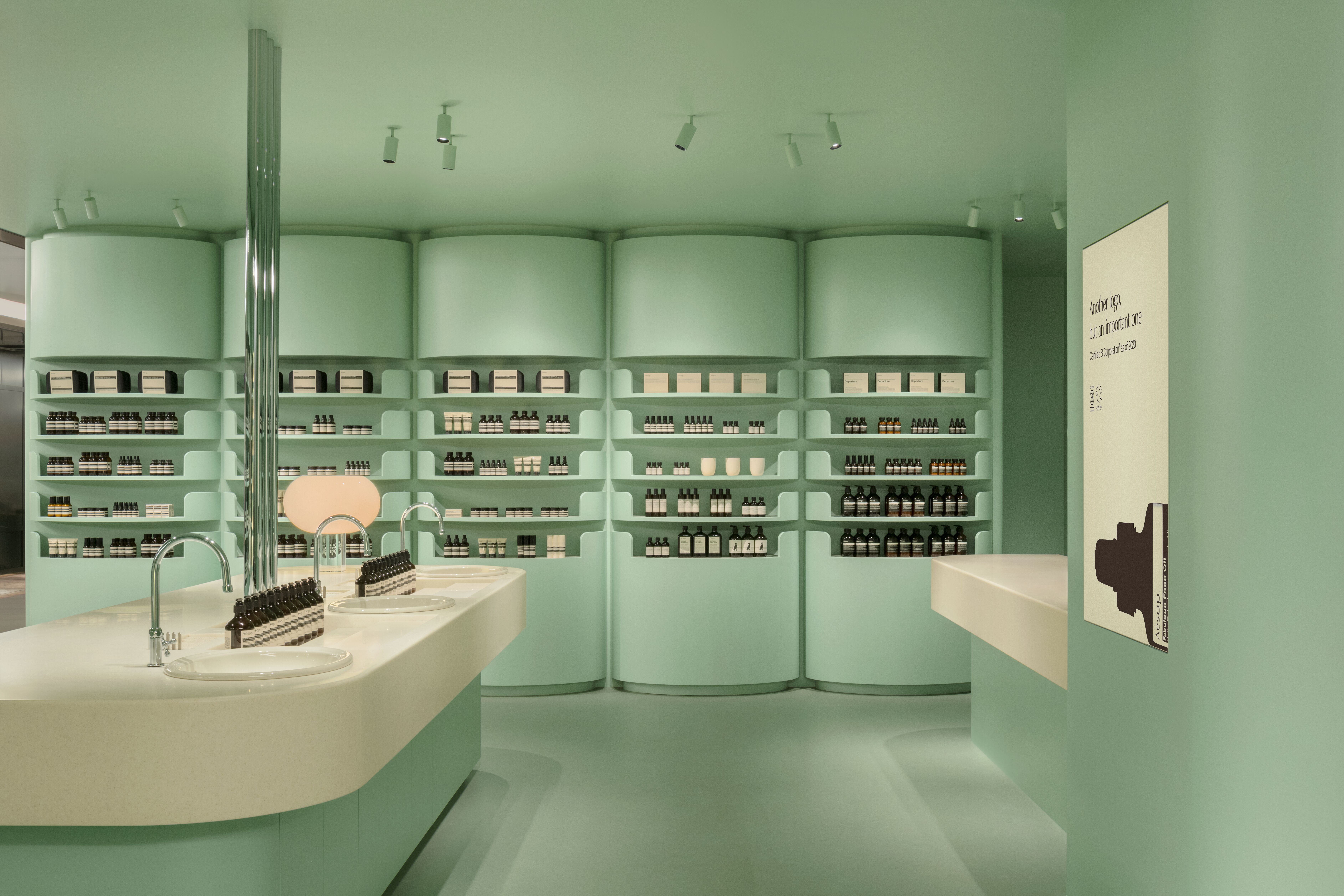イソップ ニュウマン高輪 | 直営店 | イソップの店舗検索 | Aesop 日本