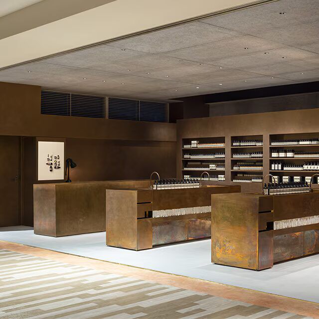 イソップ アミュプラザ博多 | 直営店 | イソップの店舗検索 | Aesop 日本