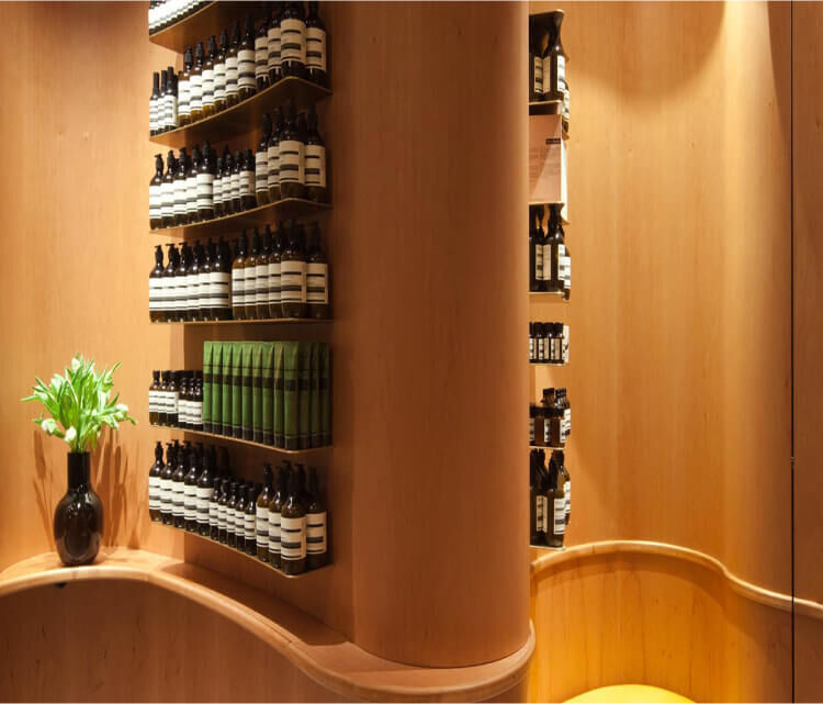 「イソップ店舗を訪れる」バナー