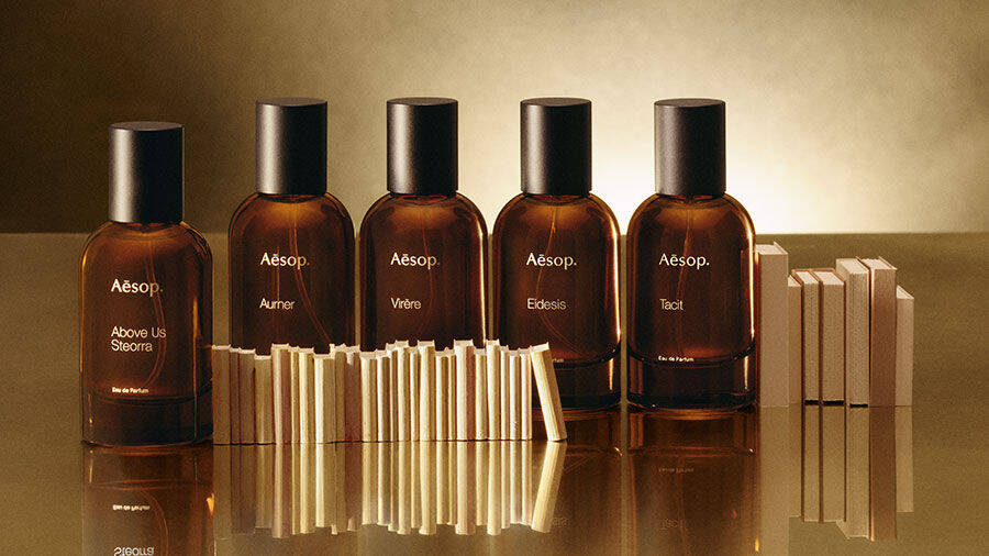 「喜ぶ主人、華やぐ住まい」バナー