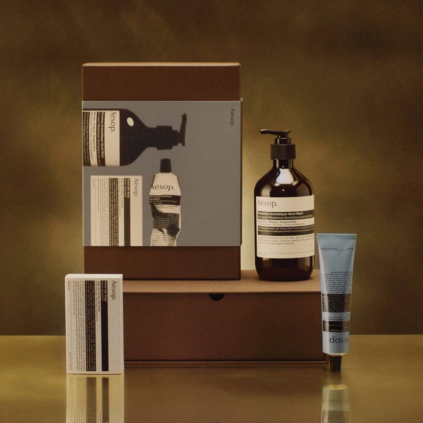 Aesop/イソップ トゥー メニー クックス イン ザ キッチン